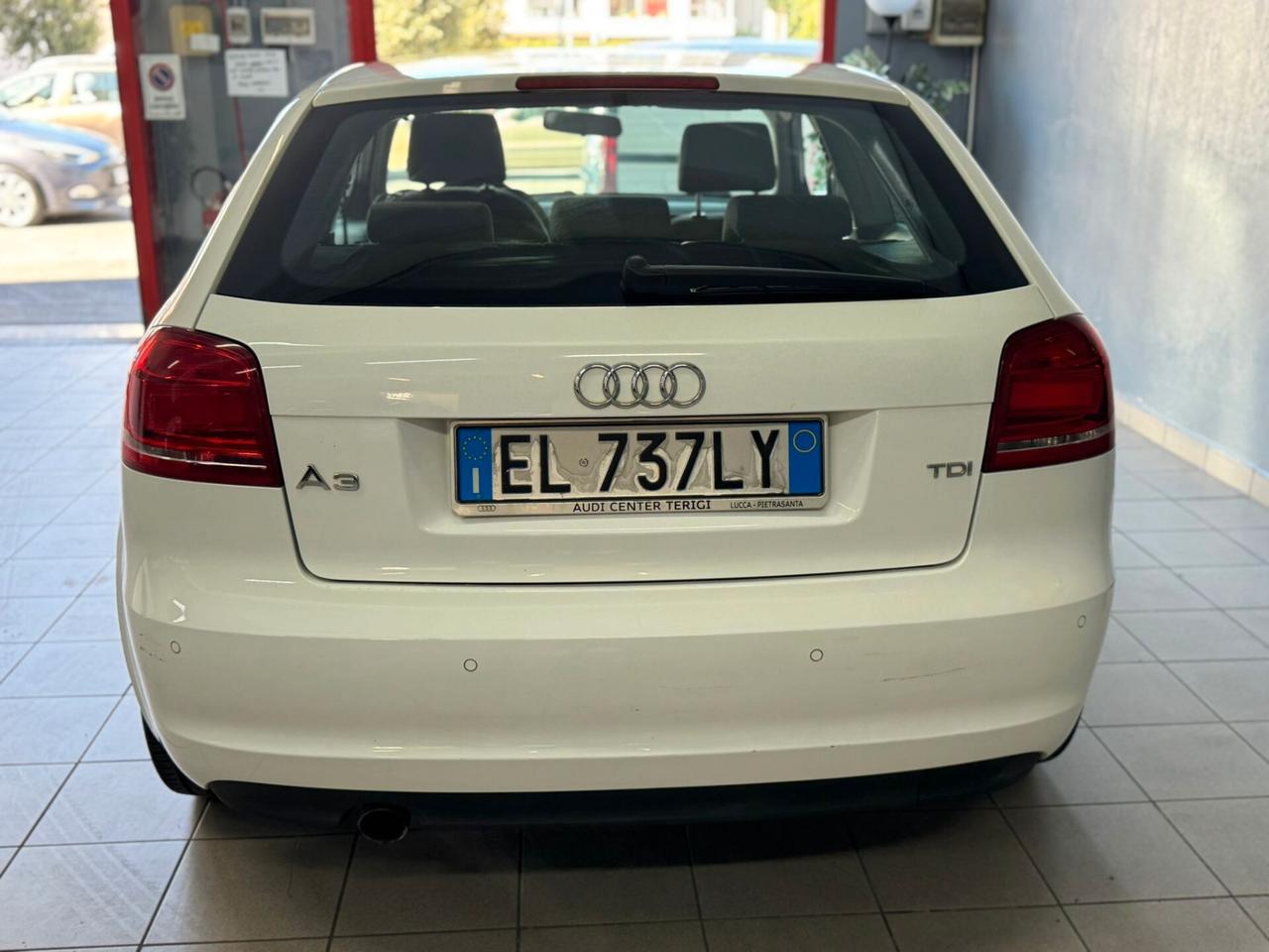 Audi A3 SPB 1.6 TDI 105 CV CR Ambition