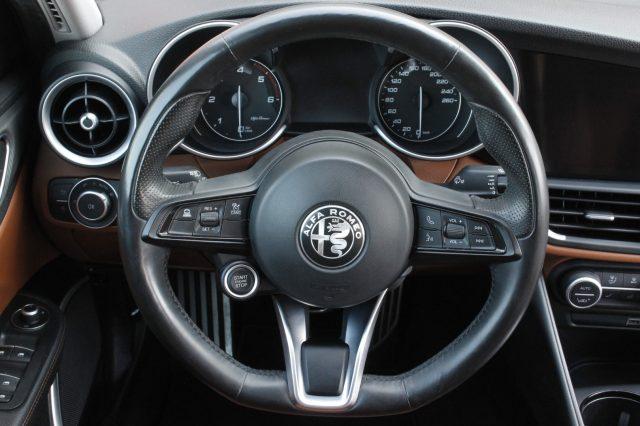 ALFA ROMEO Giulia 2.2Turbodiesel 210 CV AT8 AWD Q4 Veloce PELLE