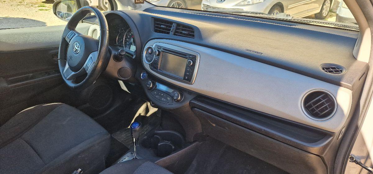 TOYOTA Yaris 1.5 Hybrid 5 porte Lounge
