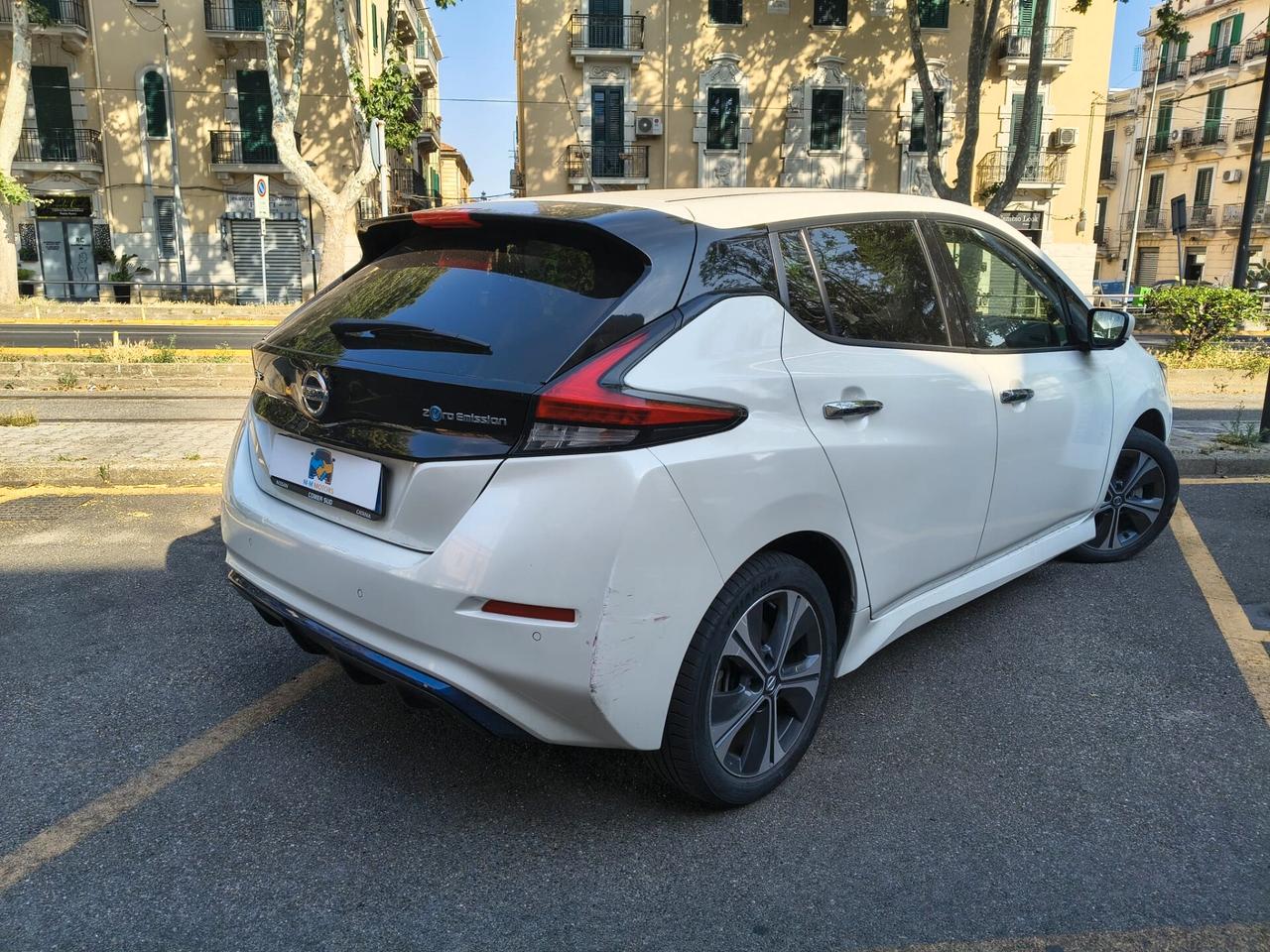 Nissan Leaf ELECTRIC 220 122PPM 62KWH BATTERIA-DI-PROPRIETA 3-ZERO E-PLUS LIMITED EDITION AUTOMATICA