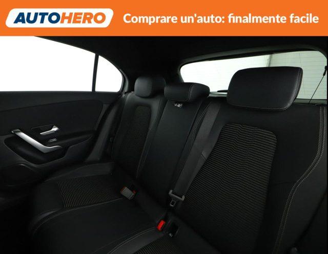 MERCEDES-BENZ A 180 Automatic Sport