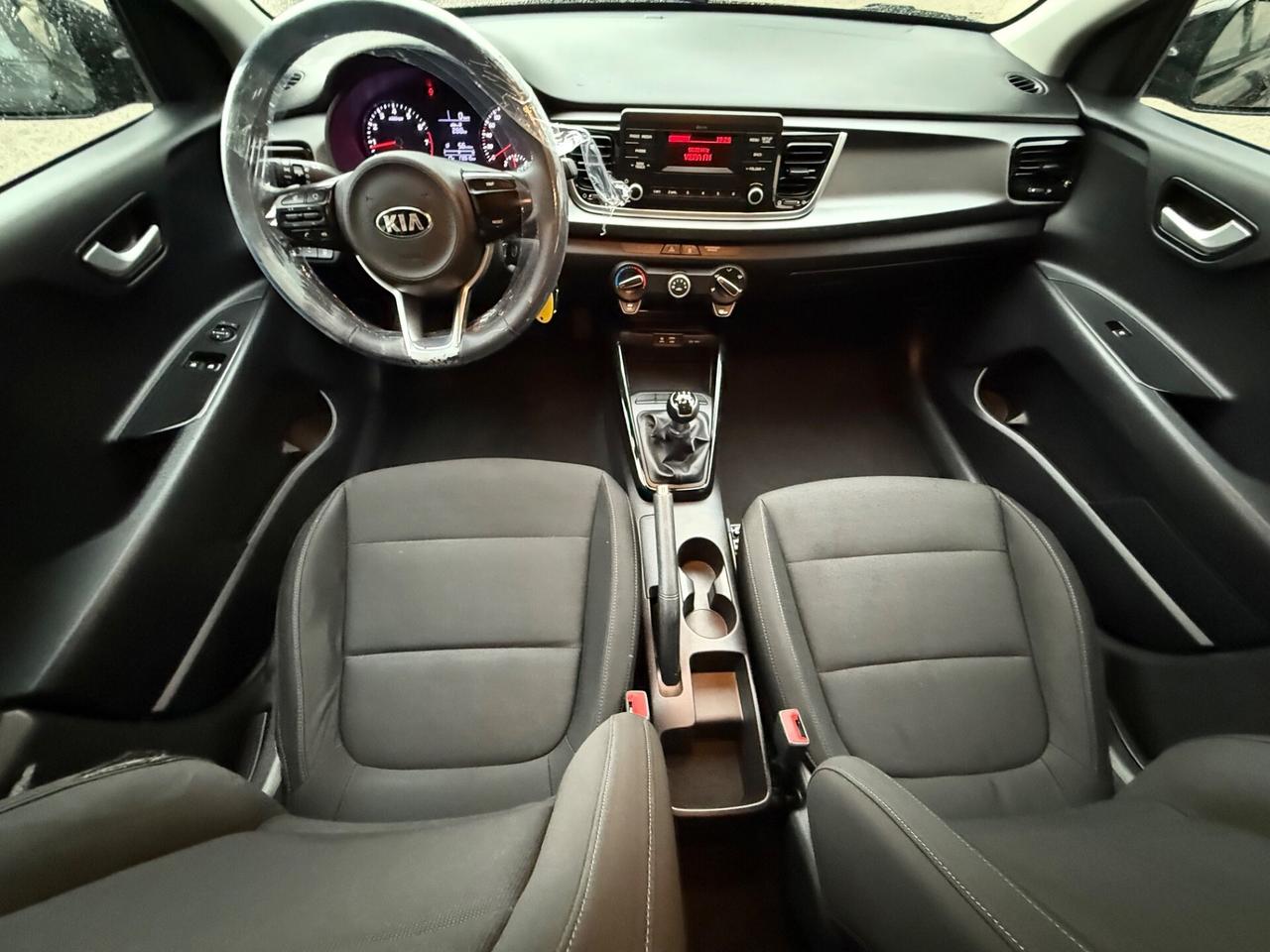 Kia Rio 1.2 Benzina 84CV - Neopatentati