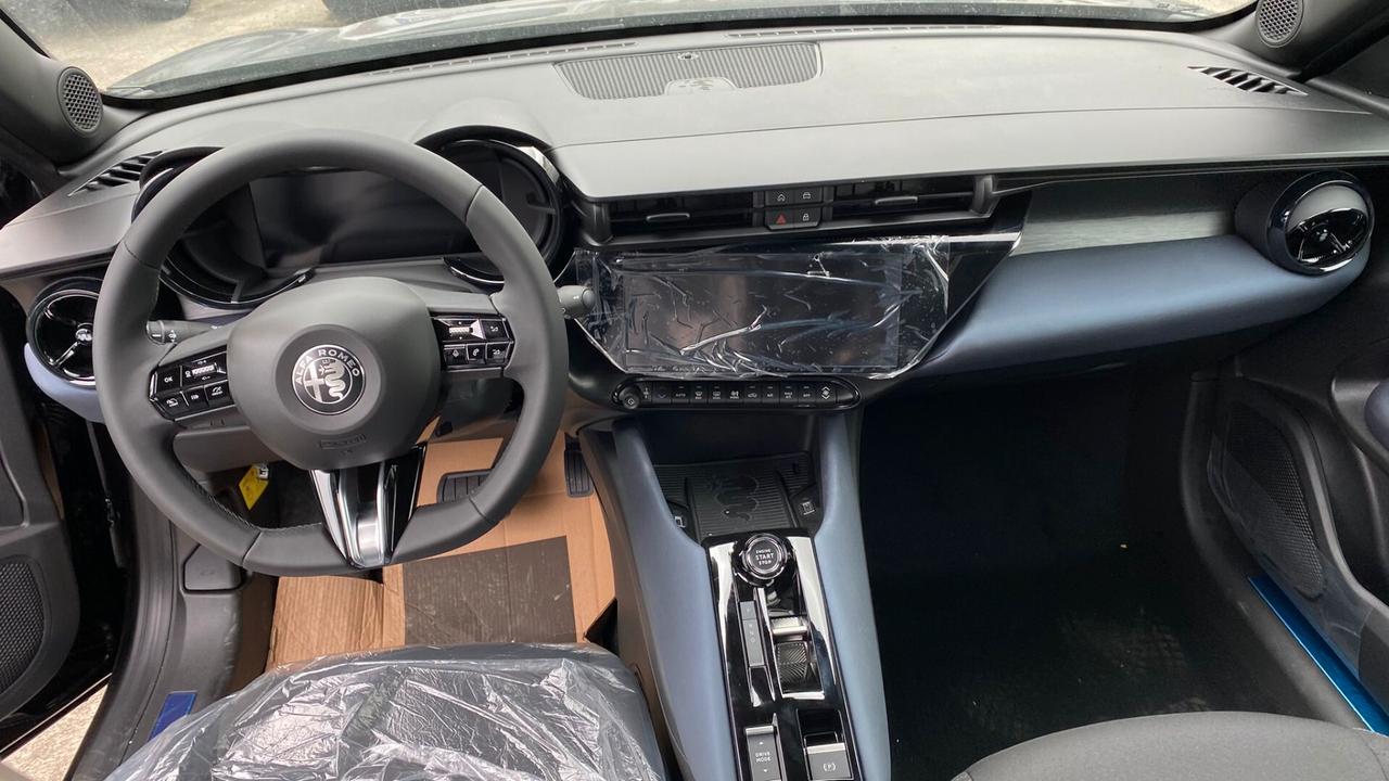Alfa Romeo Junior 1.2 145 CV Hybrid eDCT6 Sprint - TRATTATIVA IN SEDE