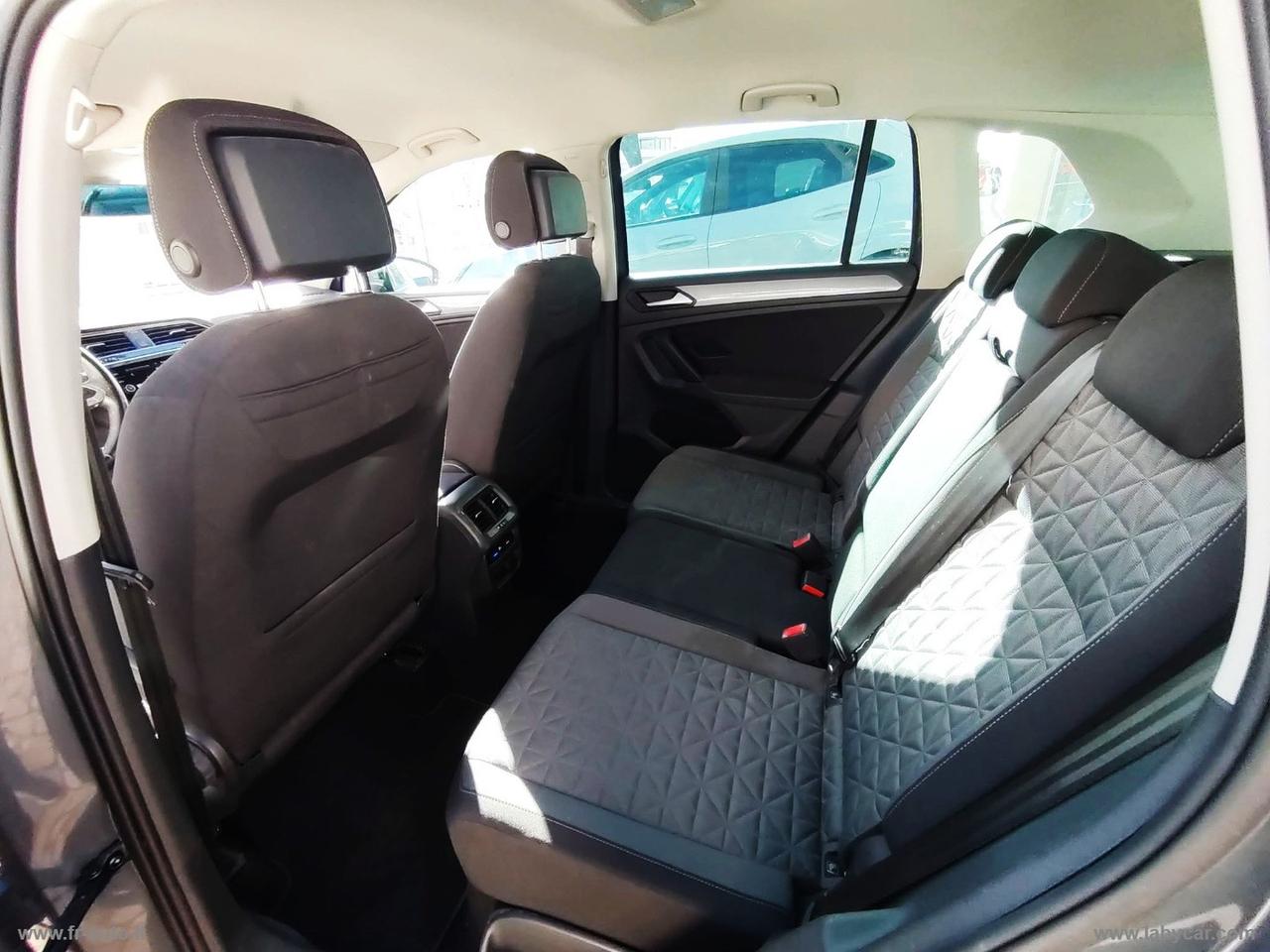VOLKSWAGEN Tiguan 2.0 TDI 150CV SCR DSG R-Line