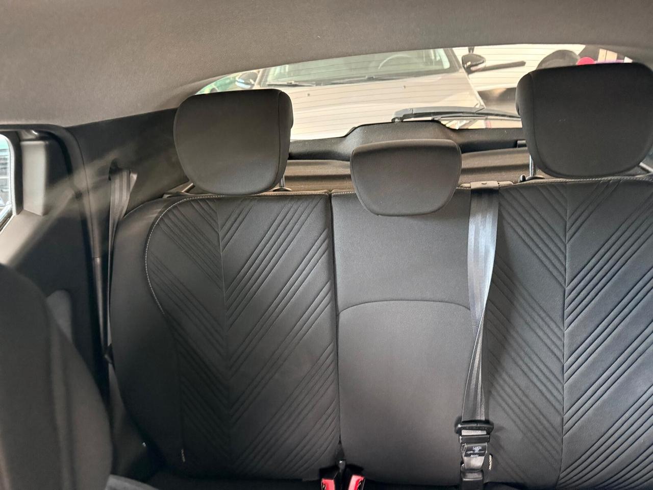 Lancia Ypsilon 1.0 FireFly 5 porte S&S Hybrid Ecochic Gold