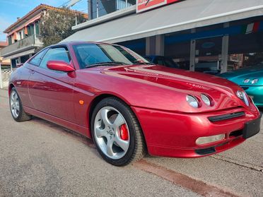 Alfa Romeo GTV 3.0i V6 24V cat L