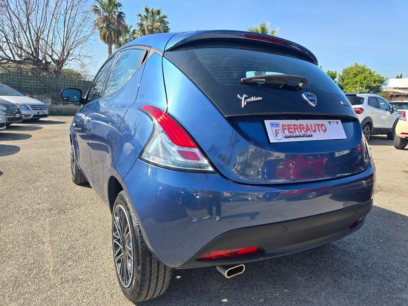 Lancia Ypsilon 1.0Hybrid 70CV GOLD PLUS