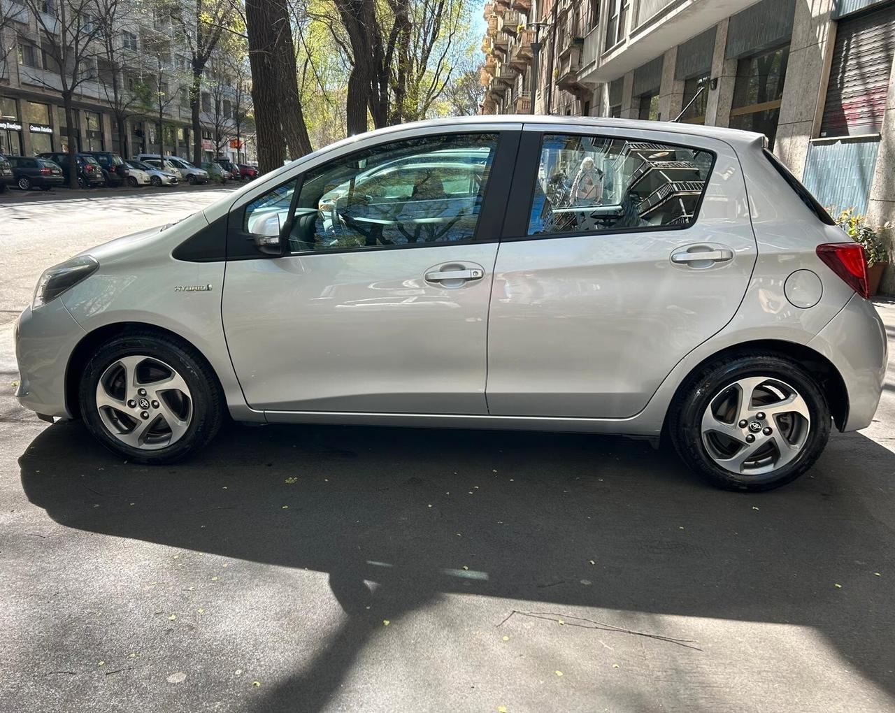 Toyota Yaris 1.5 Hybrid 5 porte Active