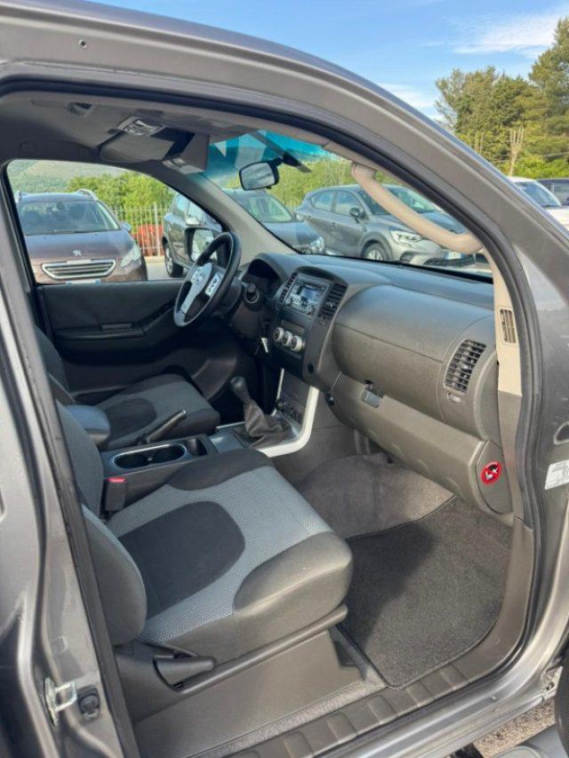NISSAN Navara 2.5 dCi 190CV 4 porte Double Cab LE