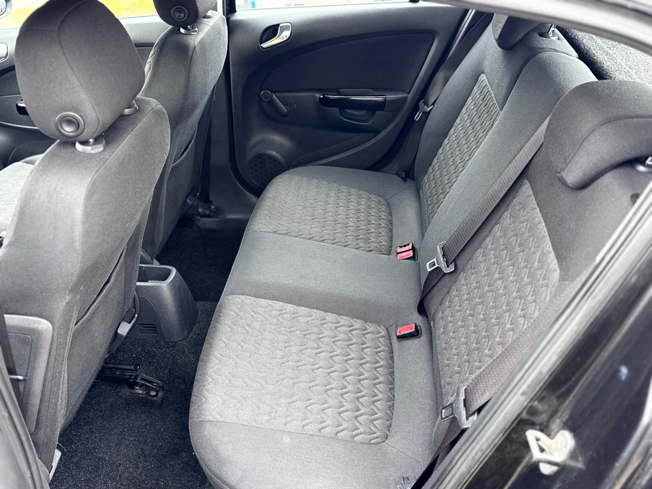 Opel Corsa 1.2 Benzina 85cv - 2013 71.000km 2013