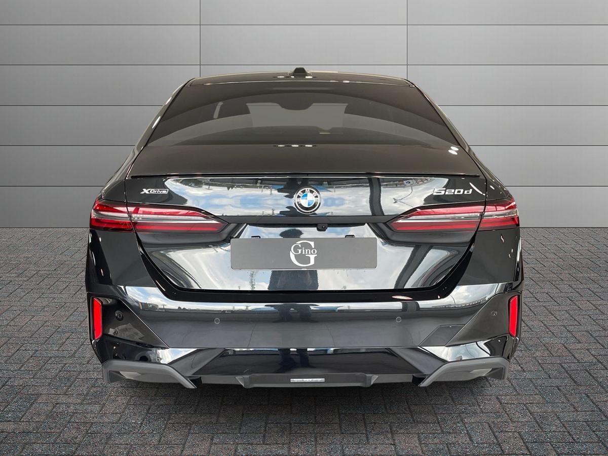 BMW Serie 5 G60 Berlina - 520d 48V xdrive MSport Pro auto