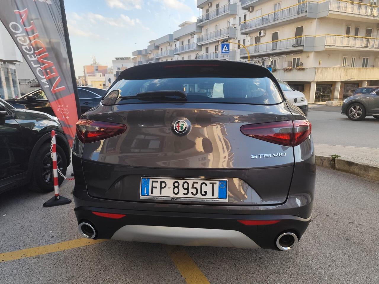 Alfa Romeo Stelvio 2.2 JTDM * 180 CV * Executive * Pelle * Navi * DISTRIBUZIONE E MODIFICA FATTE * Garantita 12 Mesi