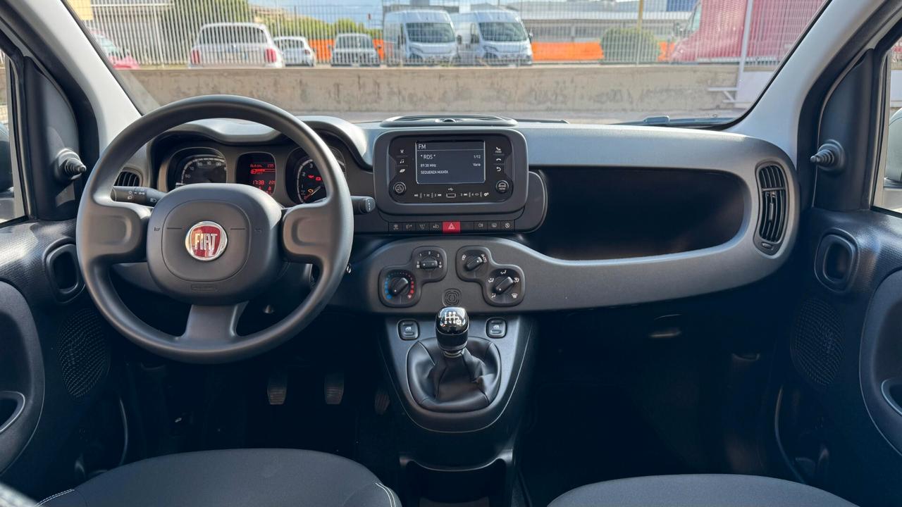 Fiat Panda 1.0 69CV NEOPATENTATI - 2024