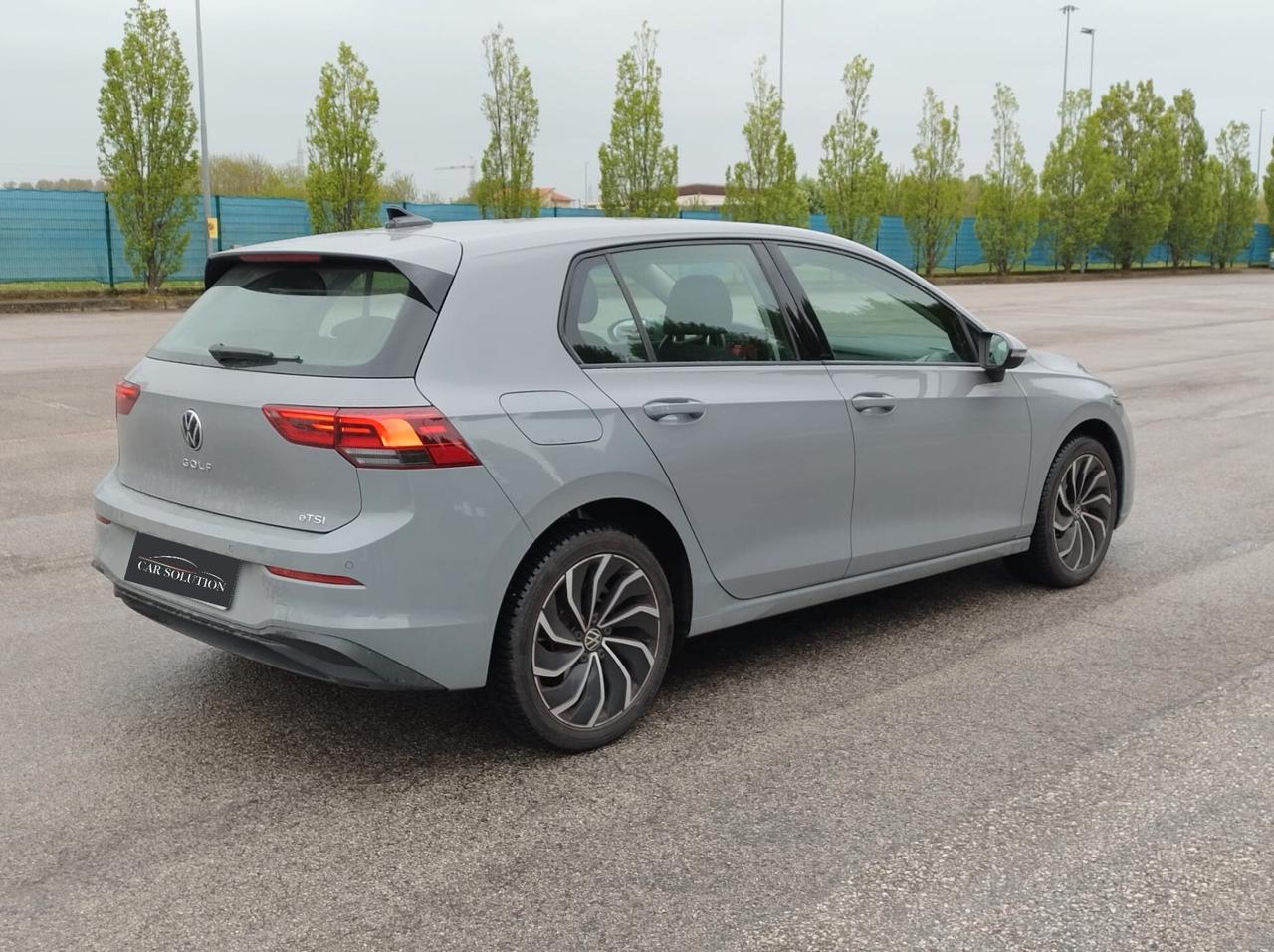 Volkswagen Golf 1.0 eTSI EVO DSG Life