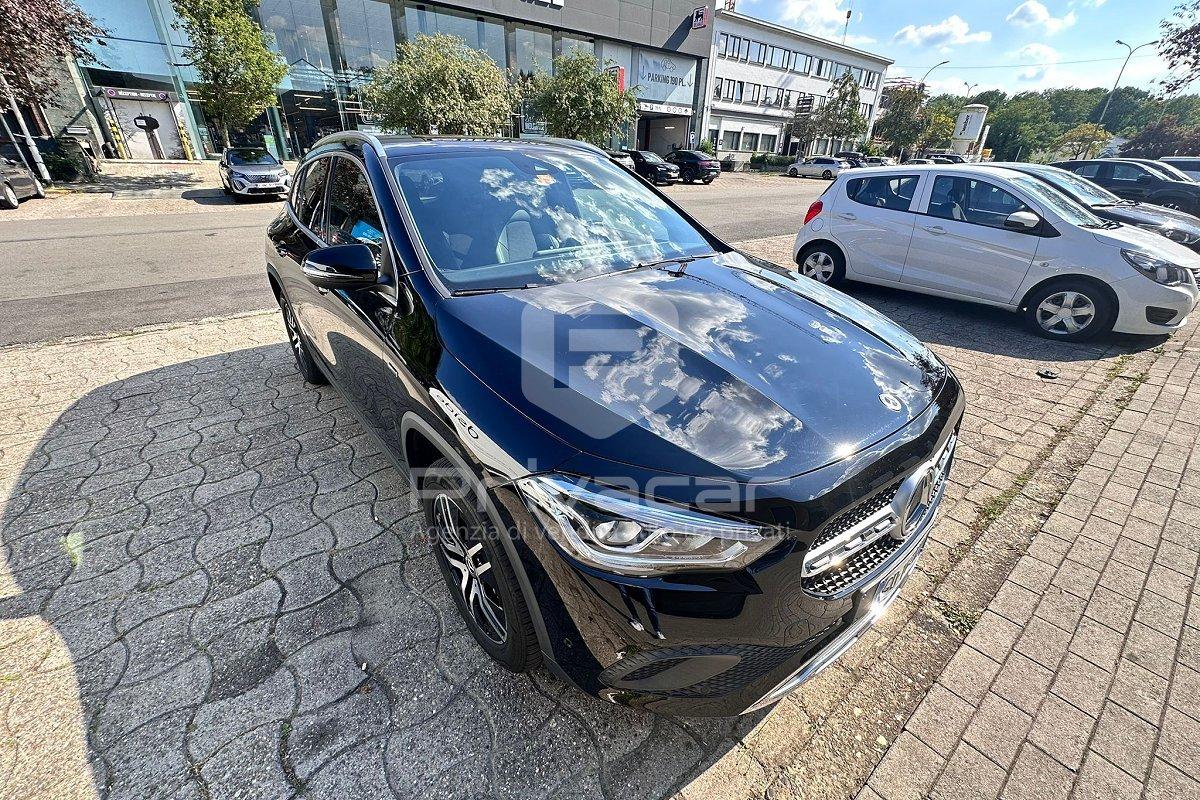 MERCEDES GLA 250 e EQ-Power Automatic Sport Plus