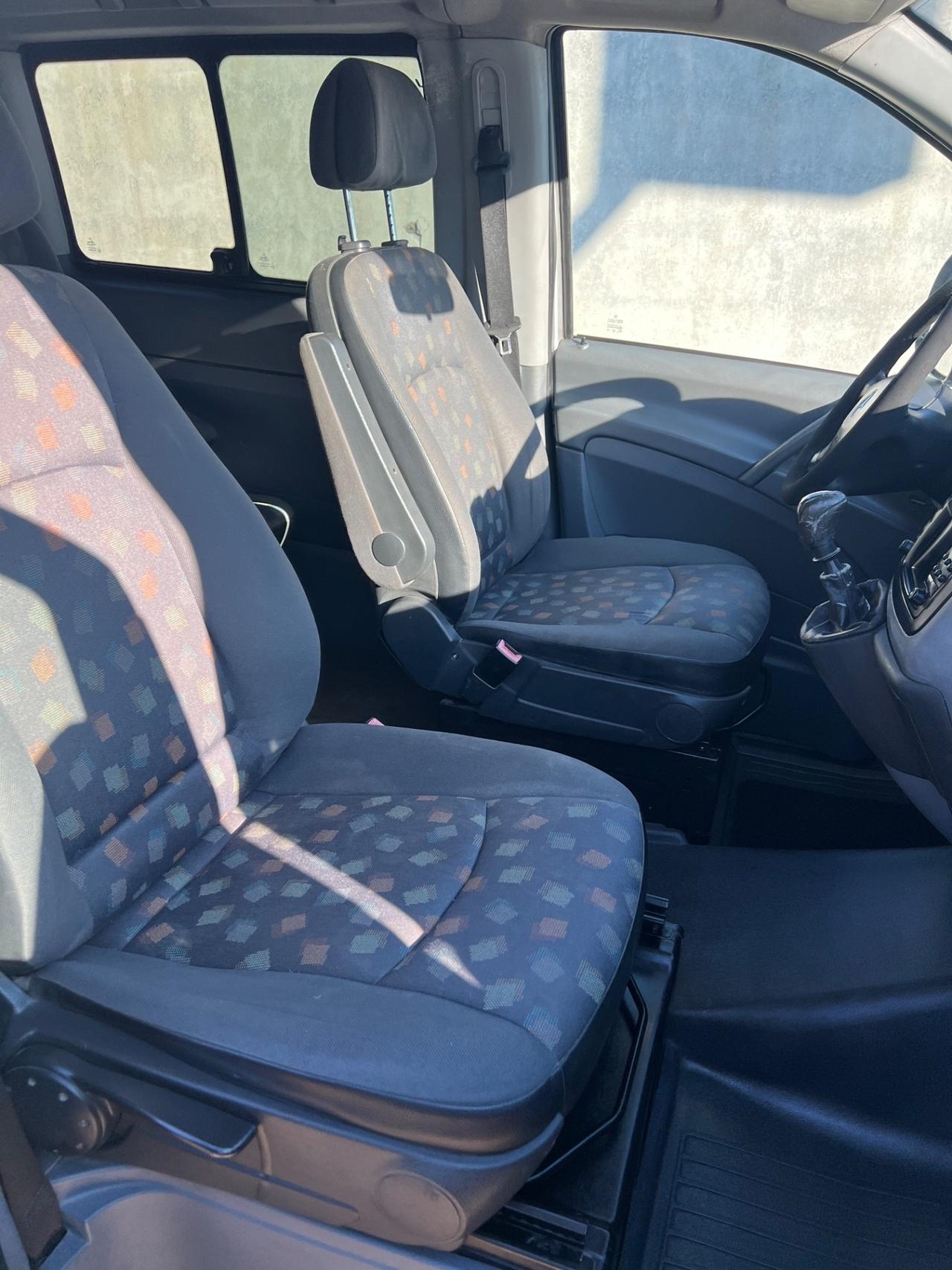 Mercedes-benz Vito furgone a posti lungo