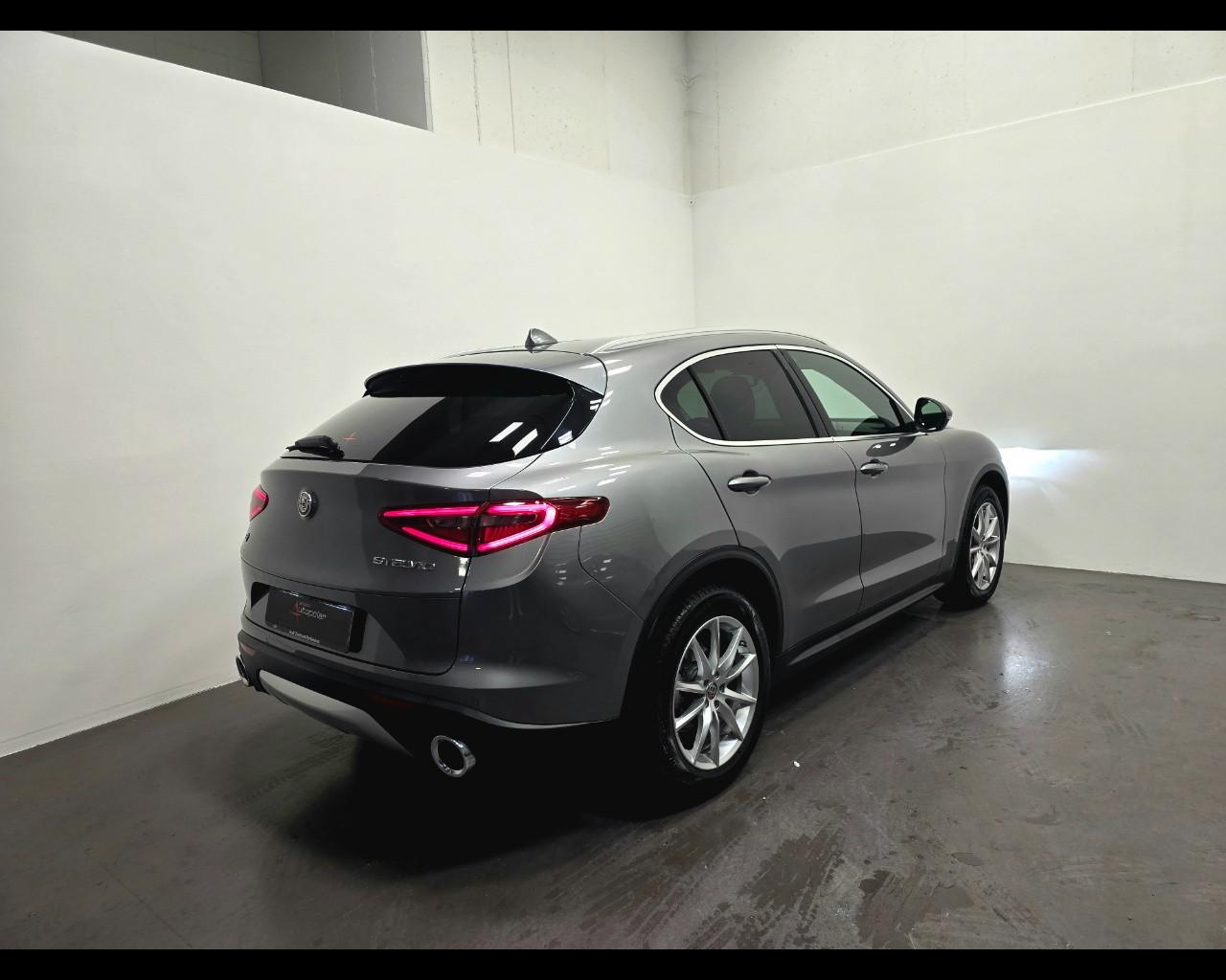 ALFA ROMEO STELVIO 2.2 T 210 CV AUTO Q4 EXECUTIVE