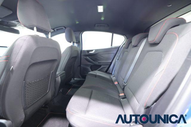FORD Focus 1.0 ECOBOOS HYBRID 155 CV POWERSHIFT ST-LINE X
