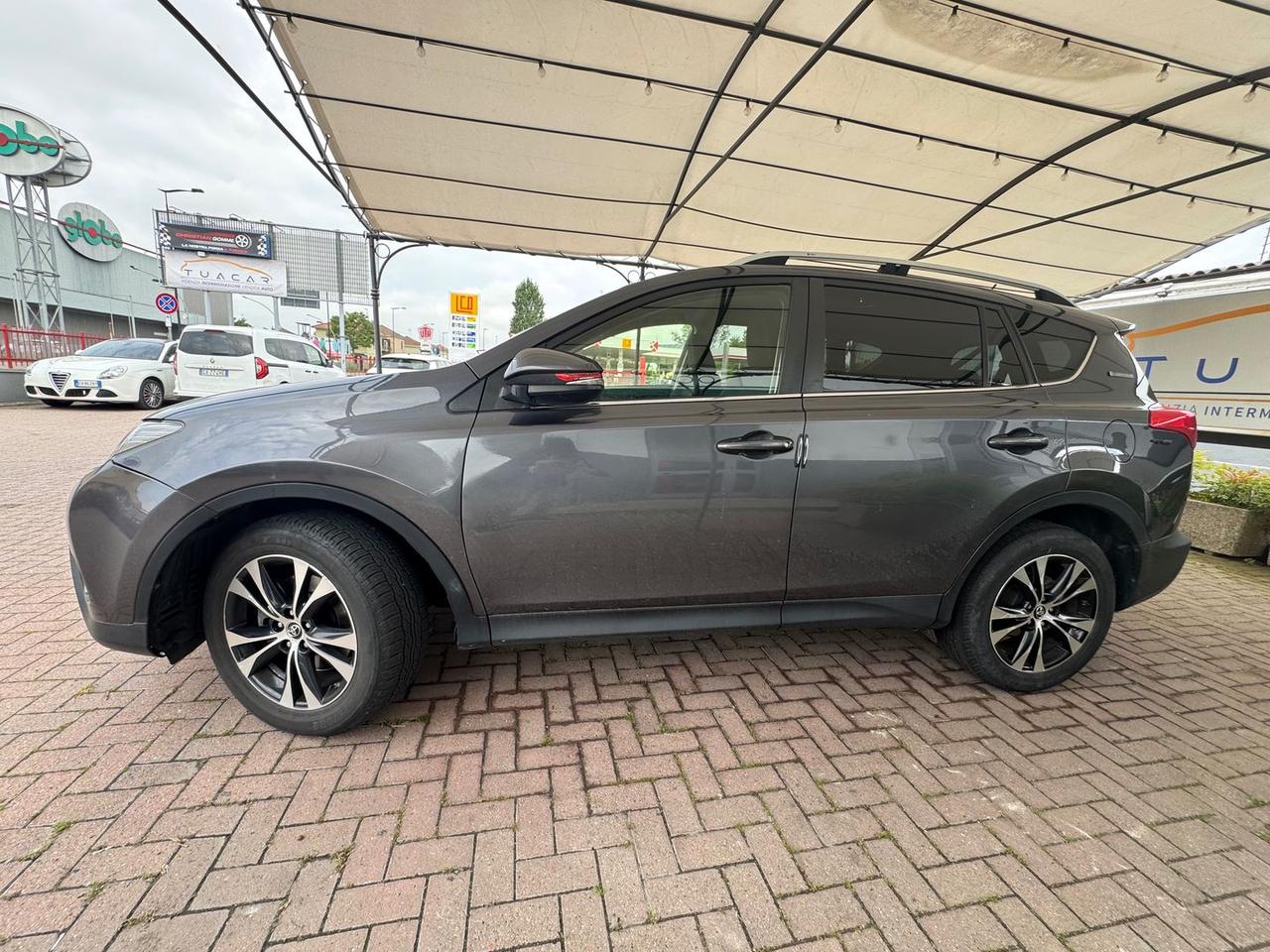 Toyota RAV 4 Active 2.0 D-4D