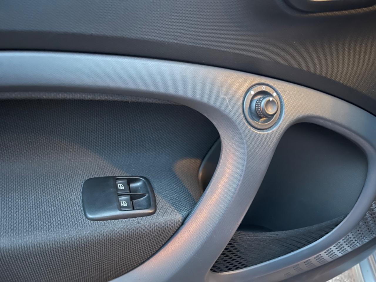 Smart ForTwo EQ Passion KM 28.000 CERTIFICATI (BLOCK SHAF)