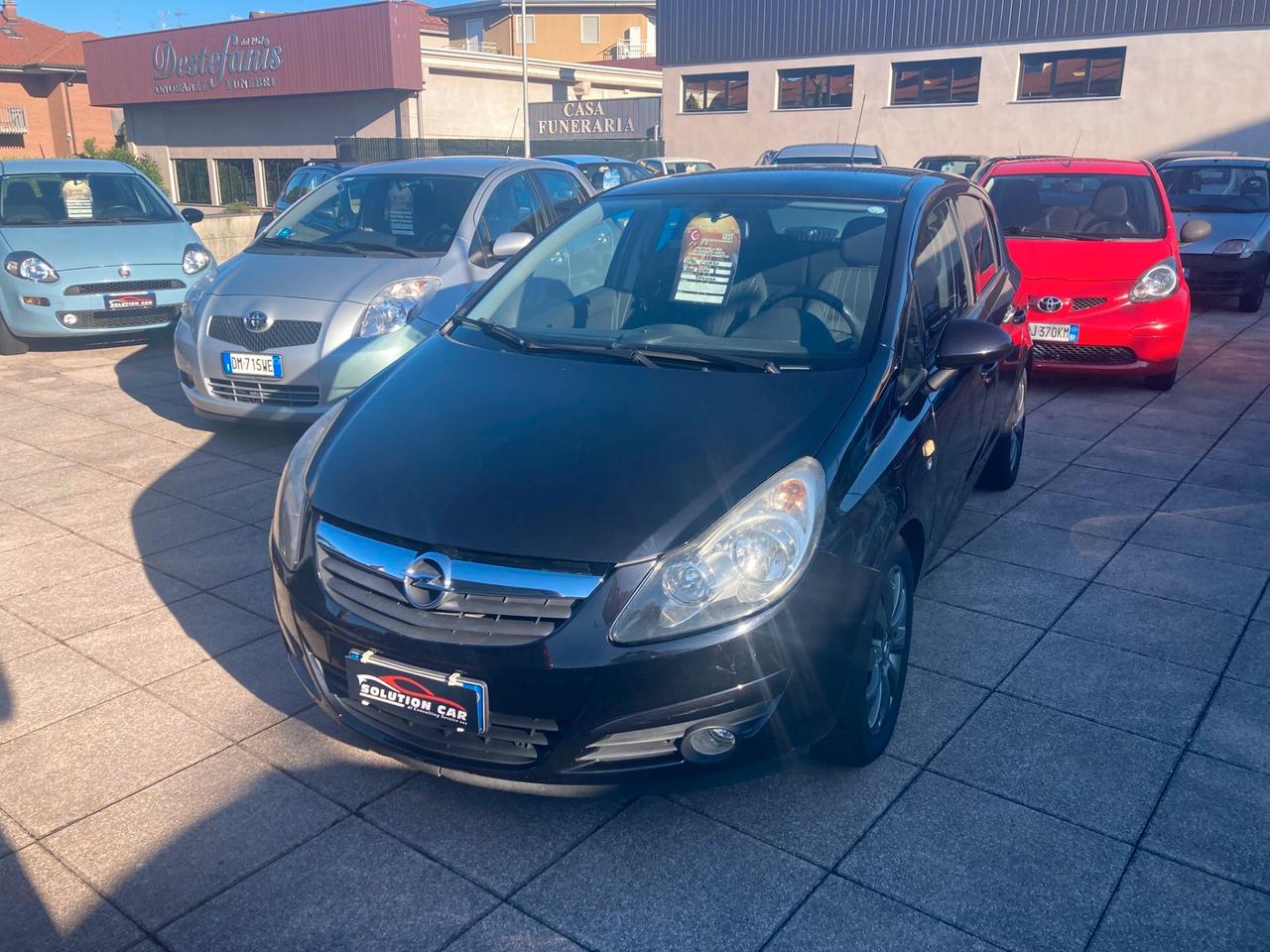 Opel Corsa 1.2 5 porte Cosmo