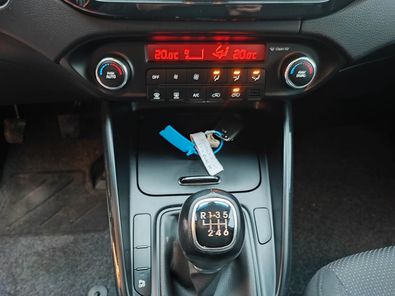 Kia Carens 1.7 CRDi 115 CV Class