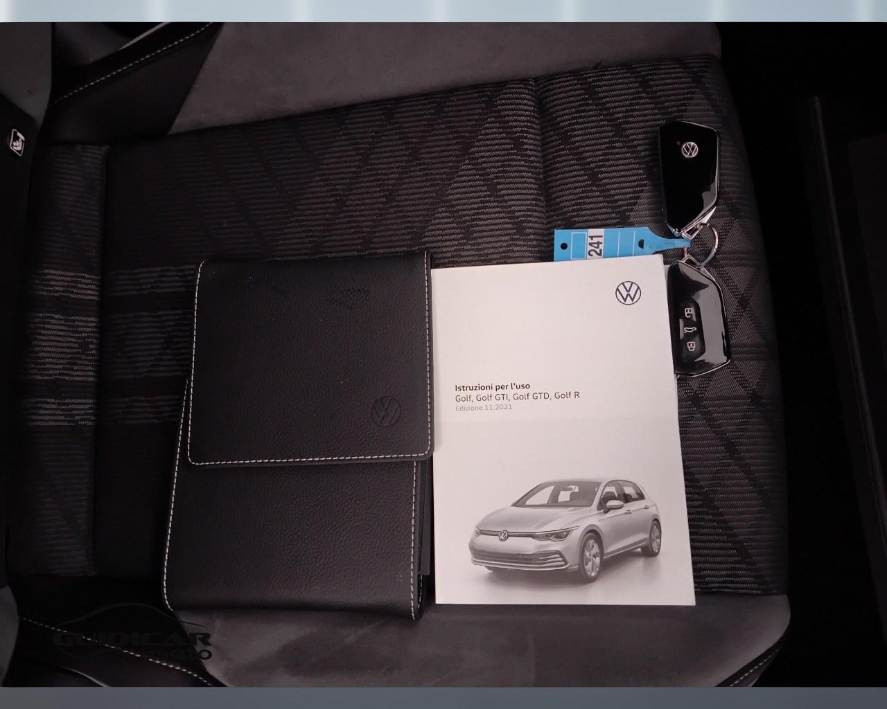 VOLKSWAGEN Golf VIII 2020 - Golf 1.5 etsi evo R-Line 130cv dsg