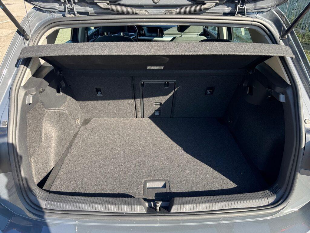 Volkswagen Golf VIII 2020 2.0 TDI 115CV Life