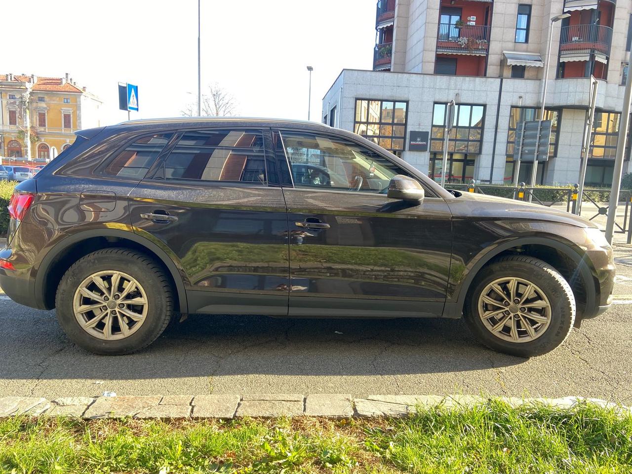 Audi Q5 2.0 35 TDI Business Sport