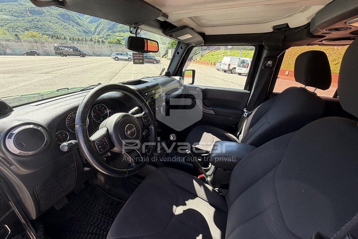 JEEP Wrangler Unlimited 2.8 CRD DPF Sahara
