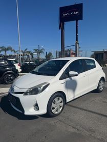 Toyota Yaris 1.5 Hybrid 5 porte Style MARCIANTE MA CON SPIA BATTERIA IBRITDA