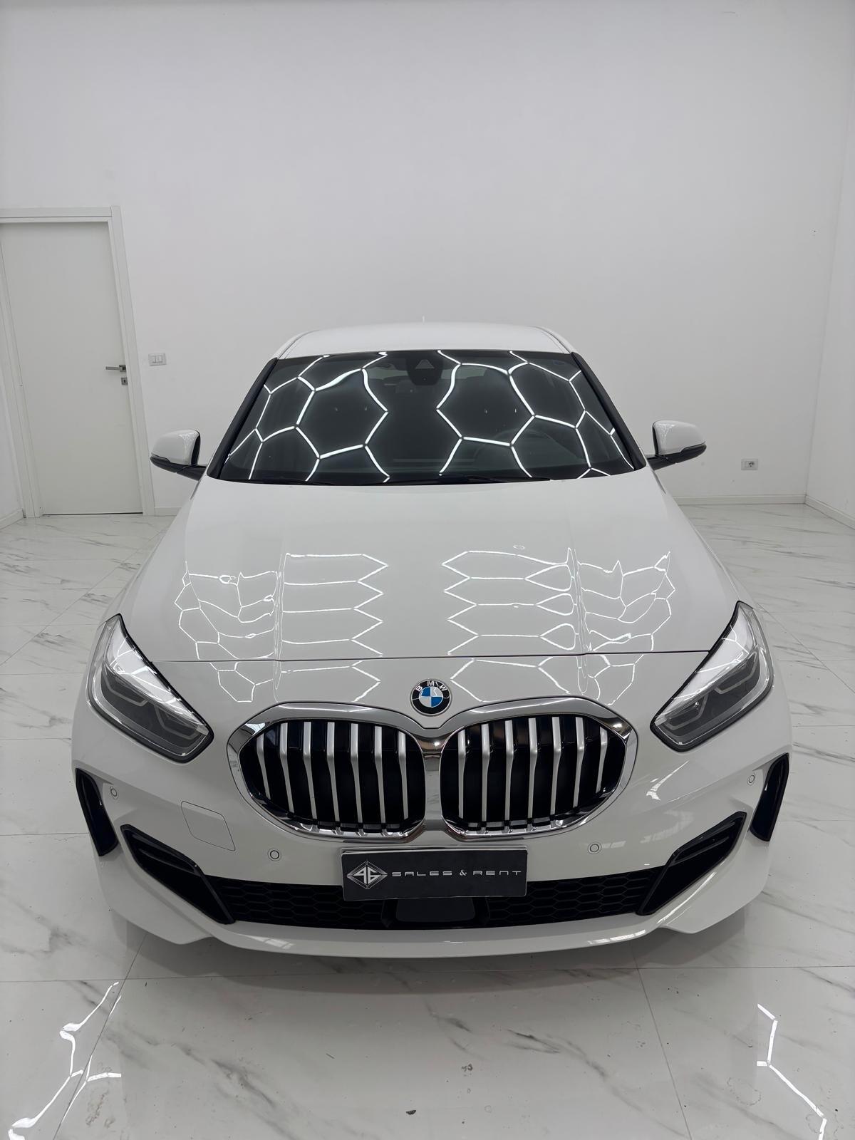 Bmw 116 116d 5p. Msport