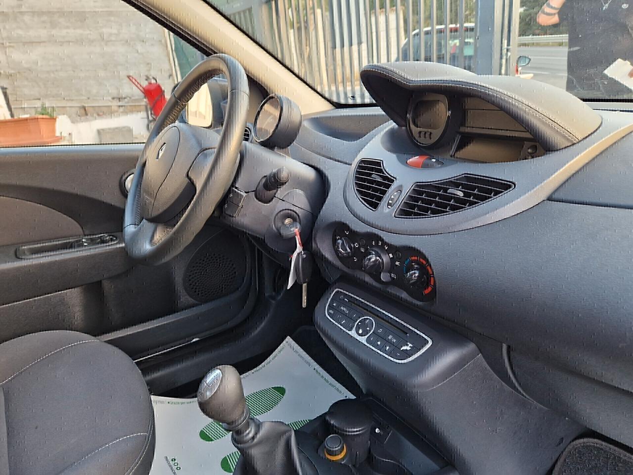 Renault Twingo 1.2 16V LEV Dynamique