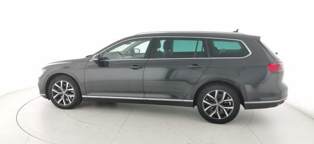VOLKSWAGEN Passat Variant 2.0 TDI SCR EVO DSG Executive