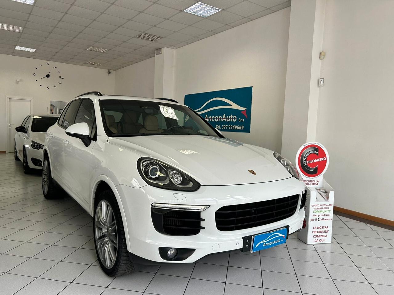 Porsche Cayenne 3.0 DIESEL PLATINUM EDITION 262CV 2017