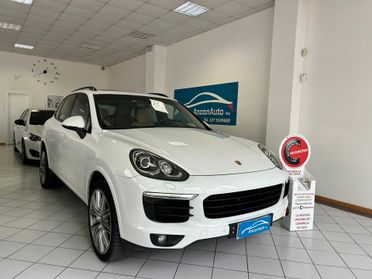 Porsche Cayenne 3.0 DIESEL PLATINUM EDITION 262CV 2017