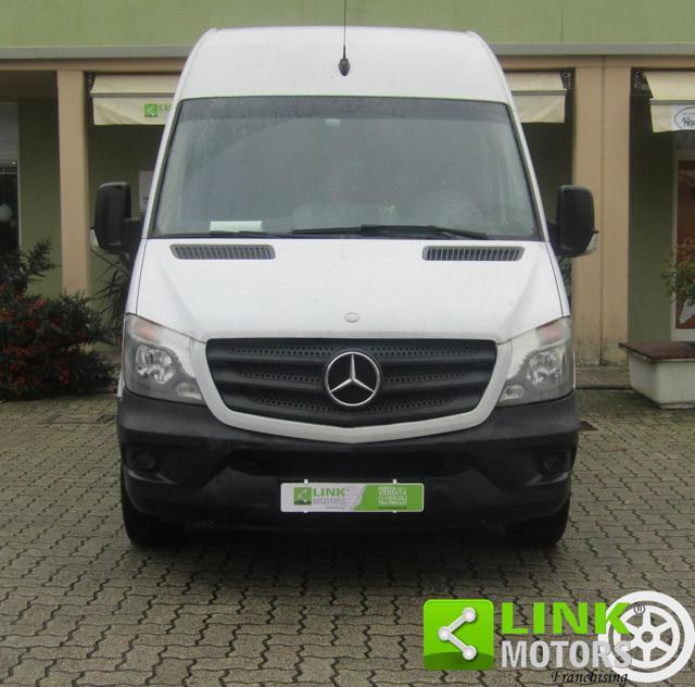 MERCEDES-BENZ 319 bluetec SPRINTER