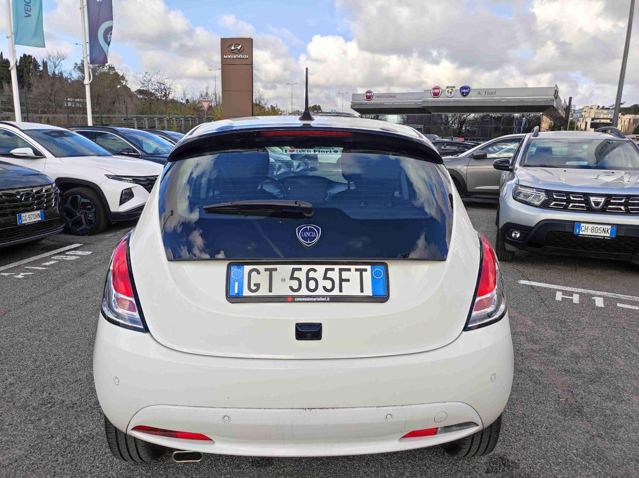 LANCIA Ypsilon III 2021 - Ypsilon 1.0 firefly hybrid Platino s&s 70cv