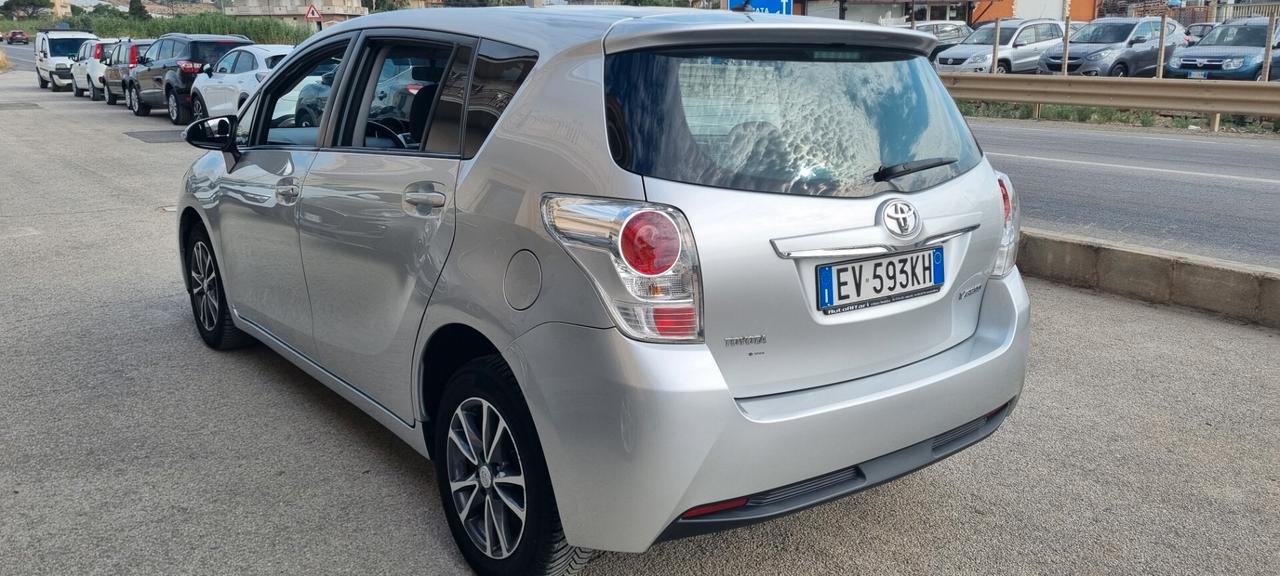 Toyota Verso 1.6 D-4D Style 7 posti