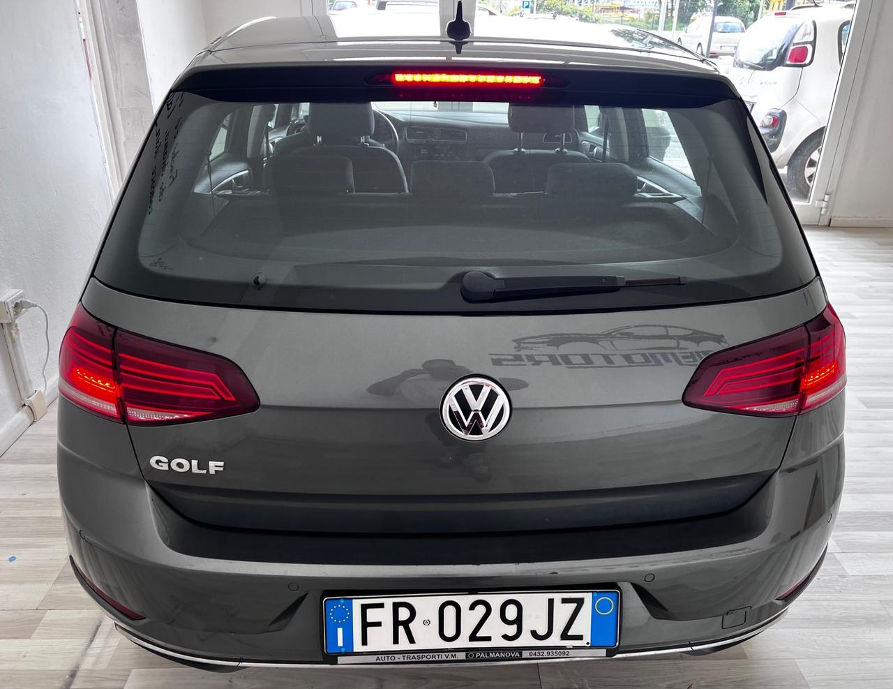 Volkswagen Golf 1.6