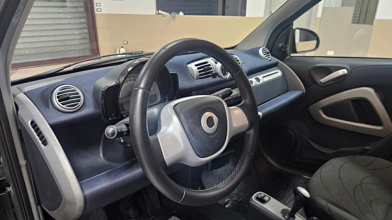 Smart ForTwo 1000 52 kW MHD coupé pulse