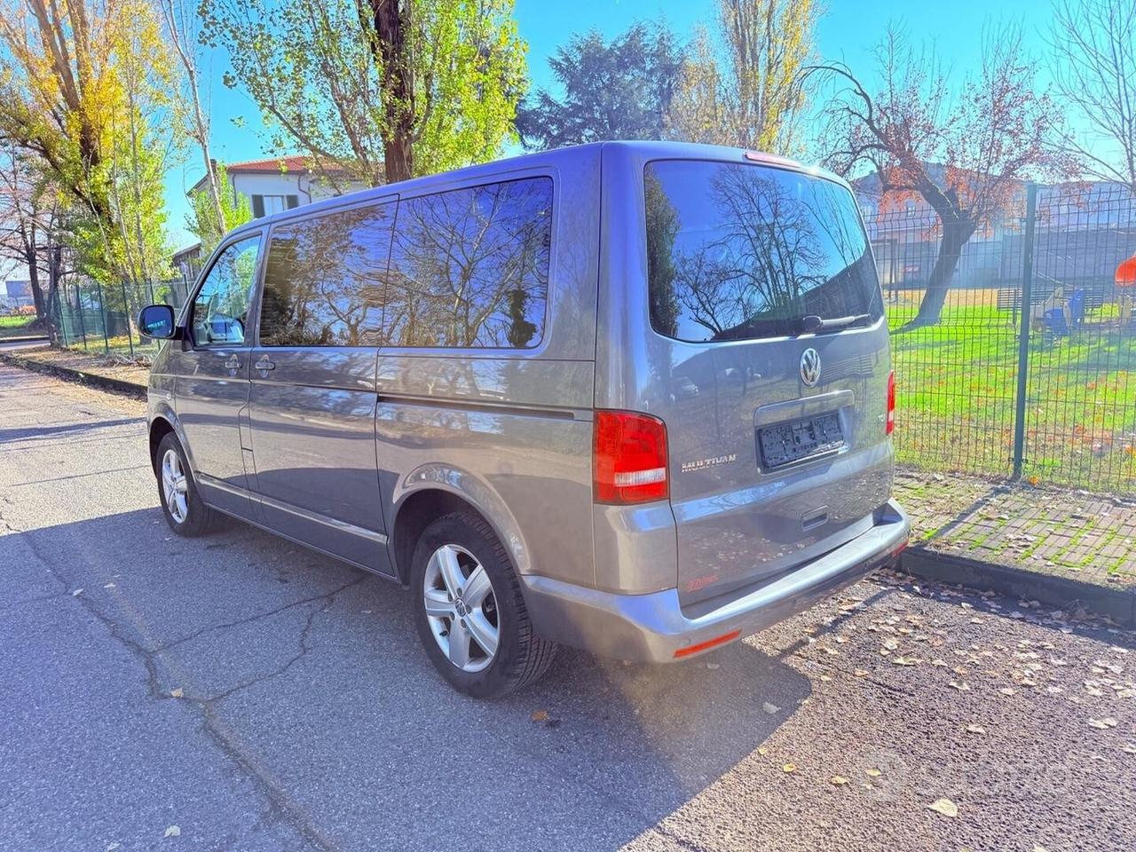 VW Multivan-PARI AL NUOVO 160km 7 POSTI-OK PERMUTE