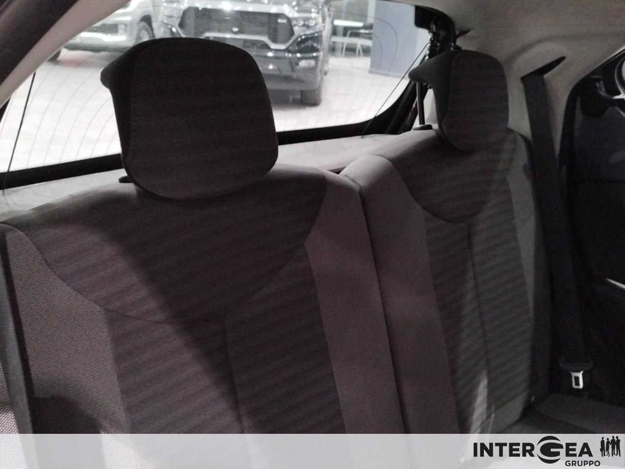 TOYOTA Aygo 5p 1.0 x-business 72cv