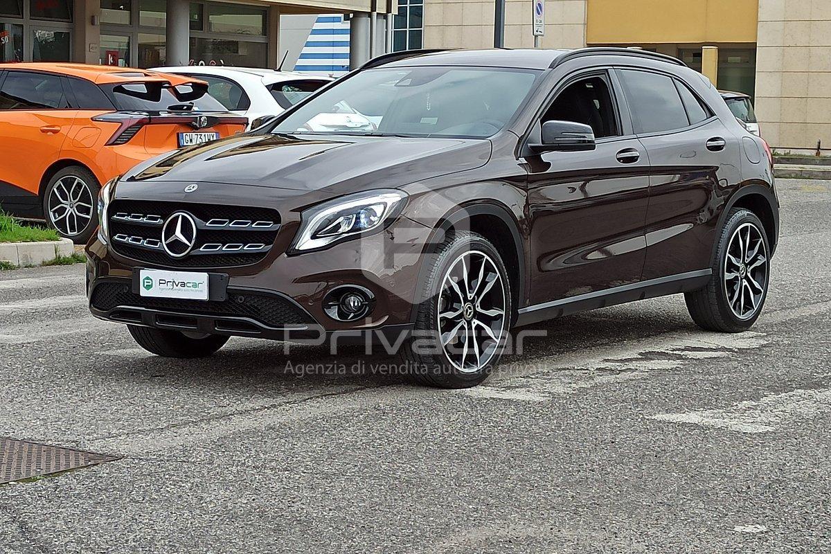 MERCEDES GLA 200 d Automatic 4Matic Premium