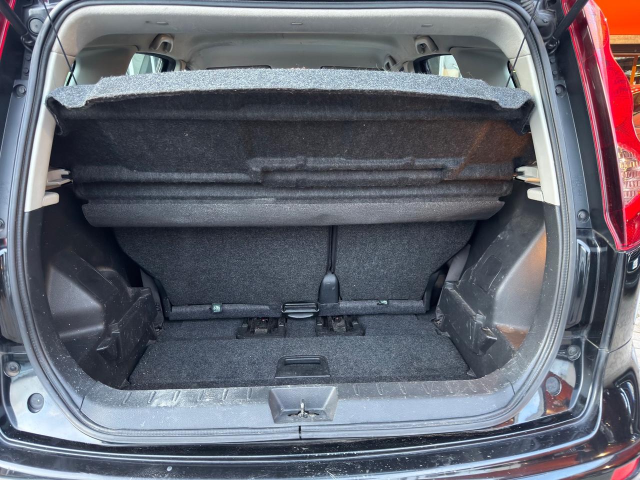 Nissan Note 1.4 16V ADATTA A NEOPATENTATI