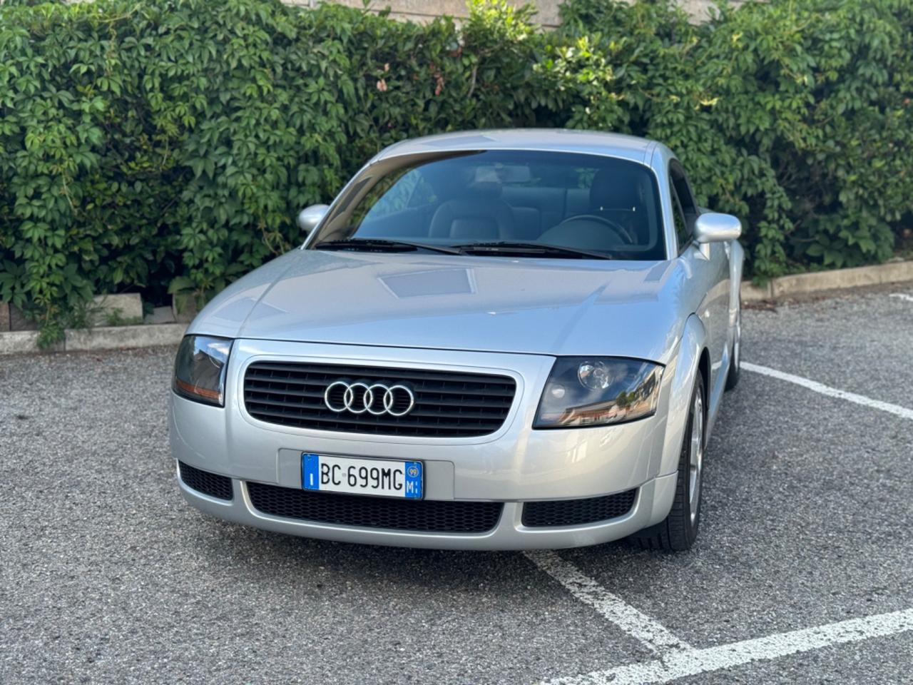 Audi TT Coupé 1.8 T - 180cv - 72.000km - ASI - Unipropr.