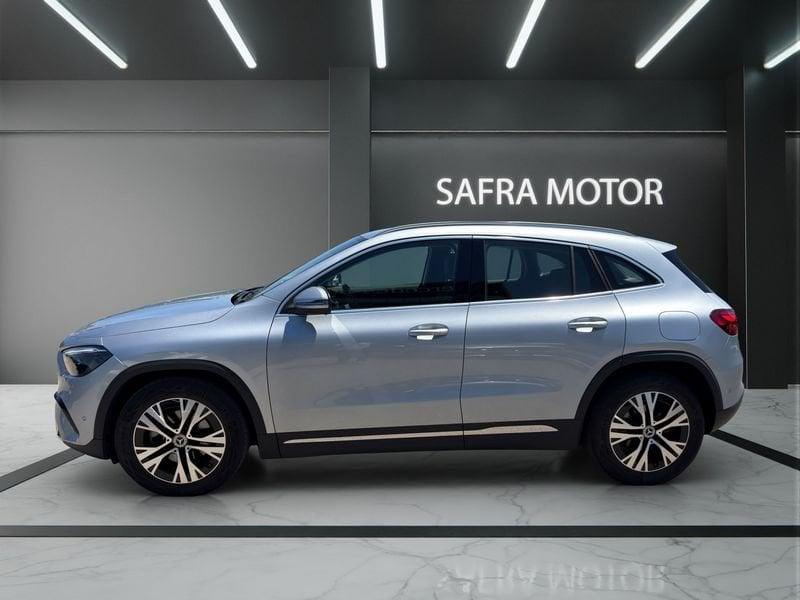 Mercedes-Benz GLA GLA 180 d Prog Advanced