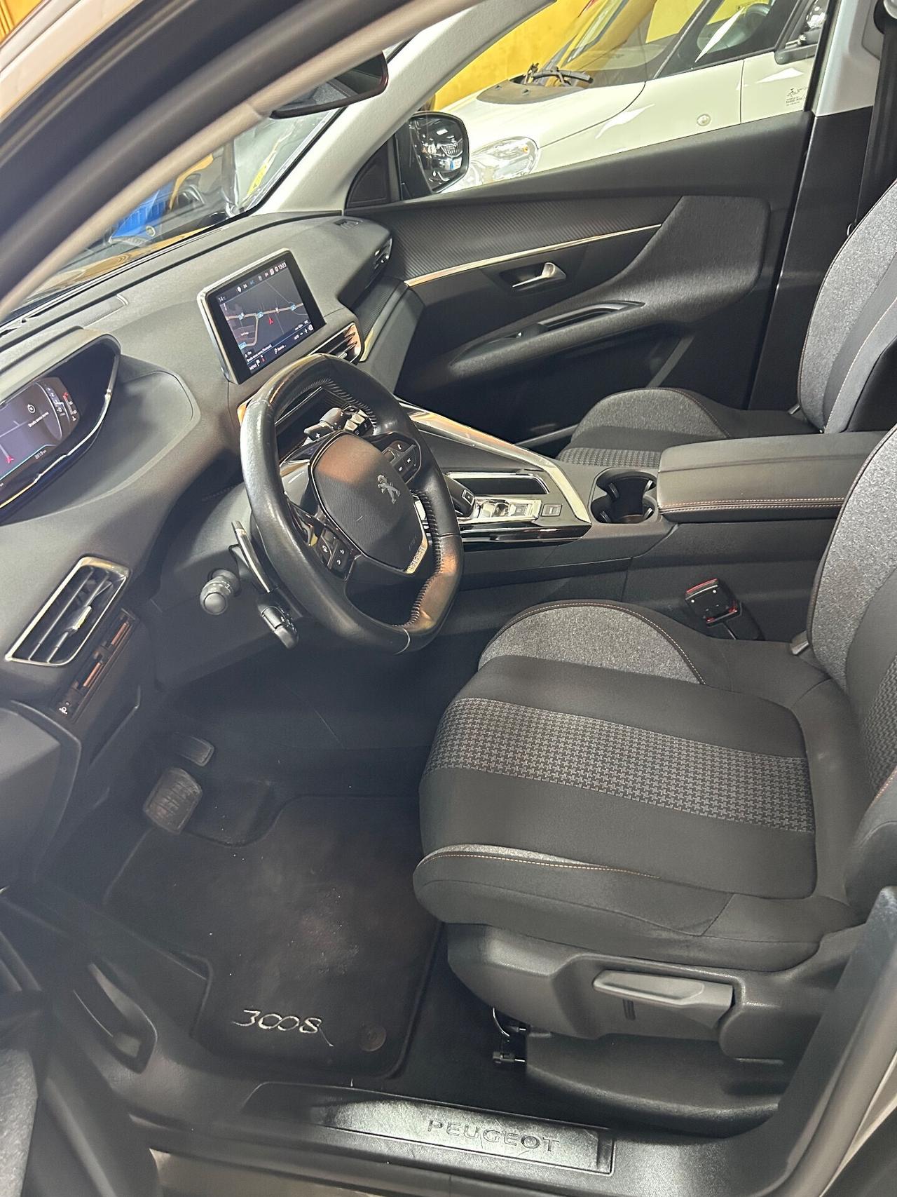 PEUGEOT 3008 1.5 Hdi “NAVI/FULL LED/18”-2020