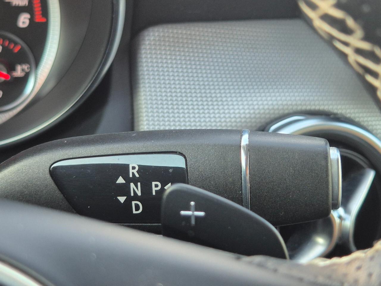 Mercedes-benz GLA 180 d Automatic Executive