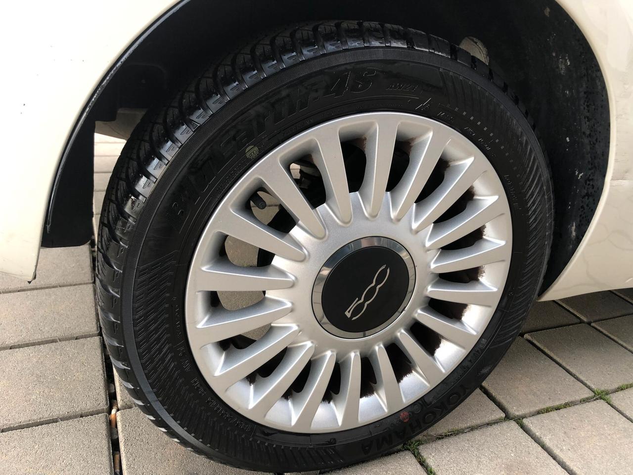 Fiat 500 1.2 Lounge 64000 km